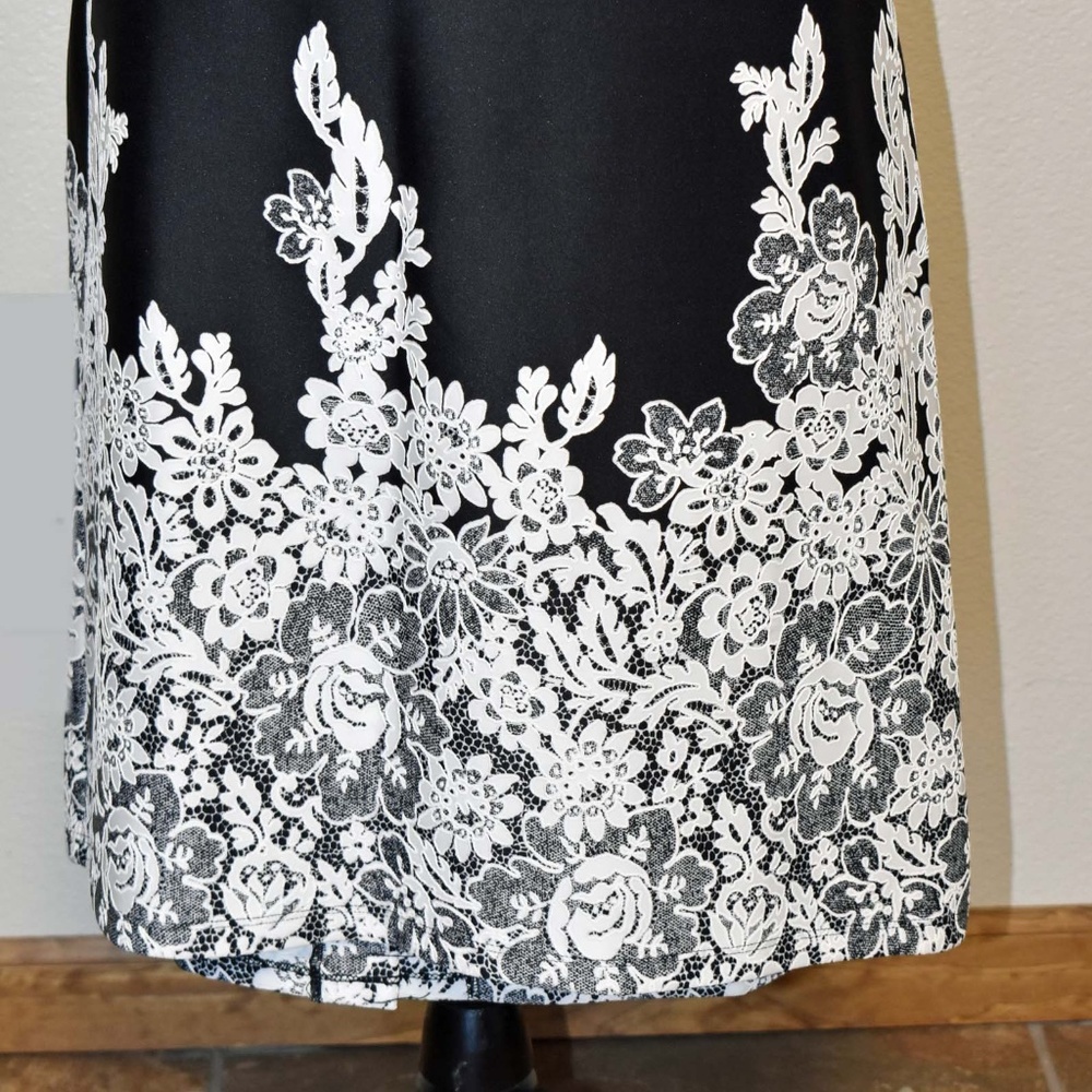 Black skirt with lace design NWT